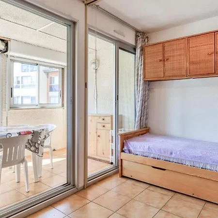 Appartement Nauticap - 423 - Vue Piscine - 5 Pers Agde