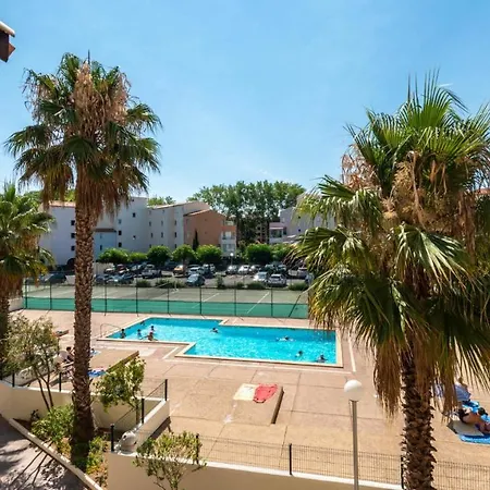 Nauticap - 423 - Vue Piscine - 5 Pers * Agde